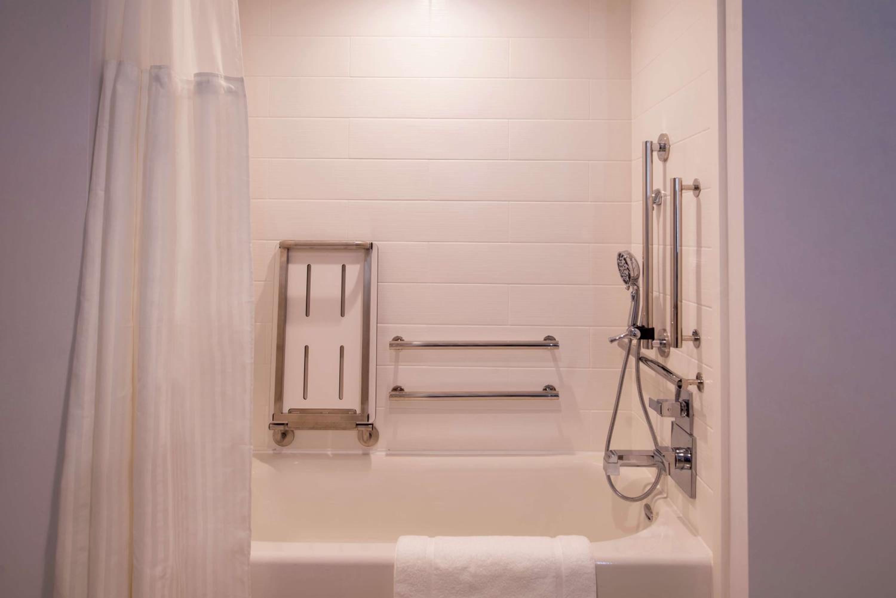 hampton inn and suites cody