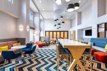 hampton inn and suites cody