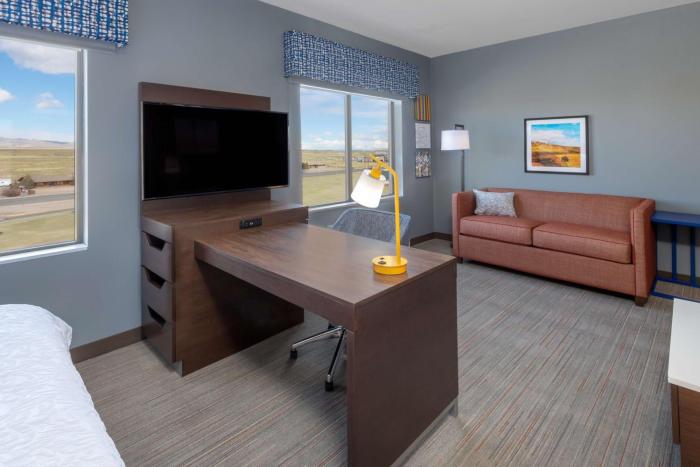 hampton inn and suites cody