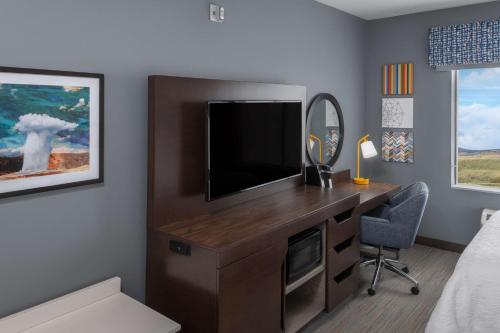 hampton inn and suites cody