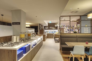 hampton by hilton stuttgart city centre