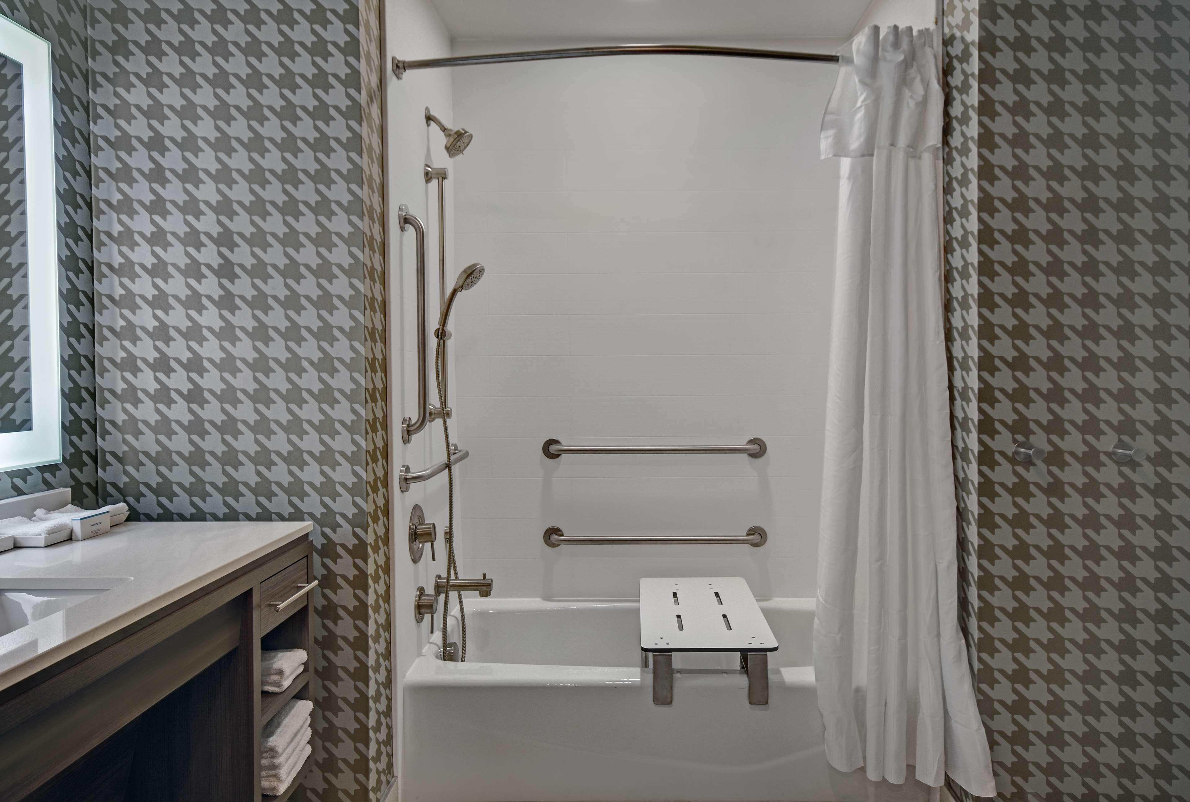 home2 suites by hilton raleigh north i 540