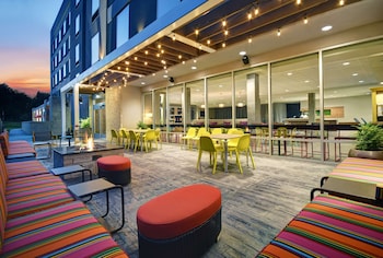 home2 suites by hilton raleigh north i 540