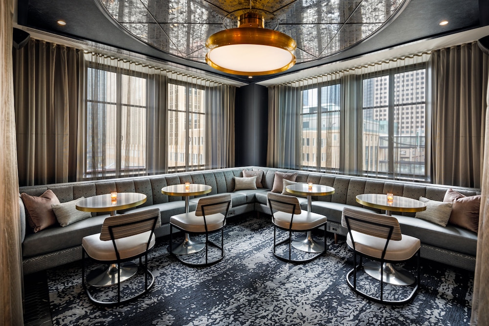 rand tower hotel minneapolis a marriott tribute portfolio hotel