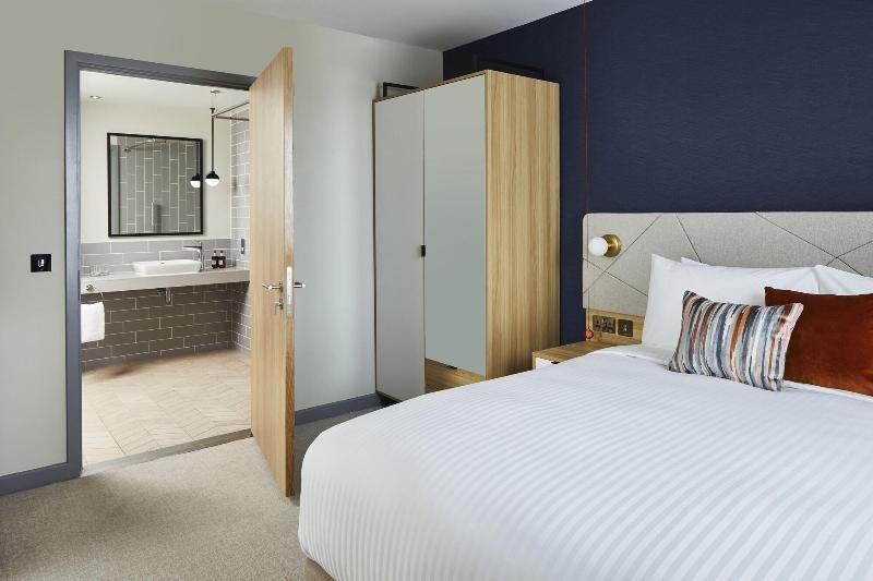 residence inn slough