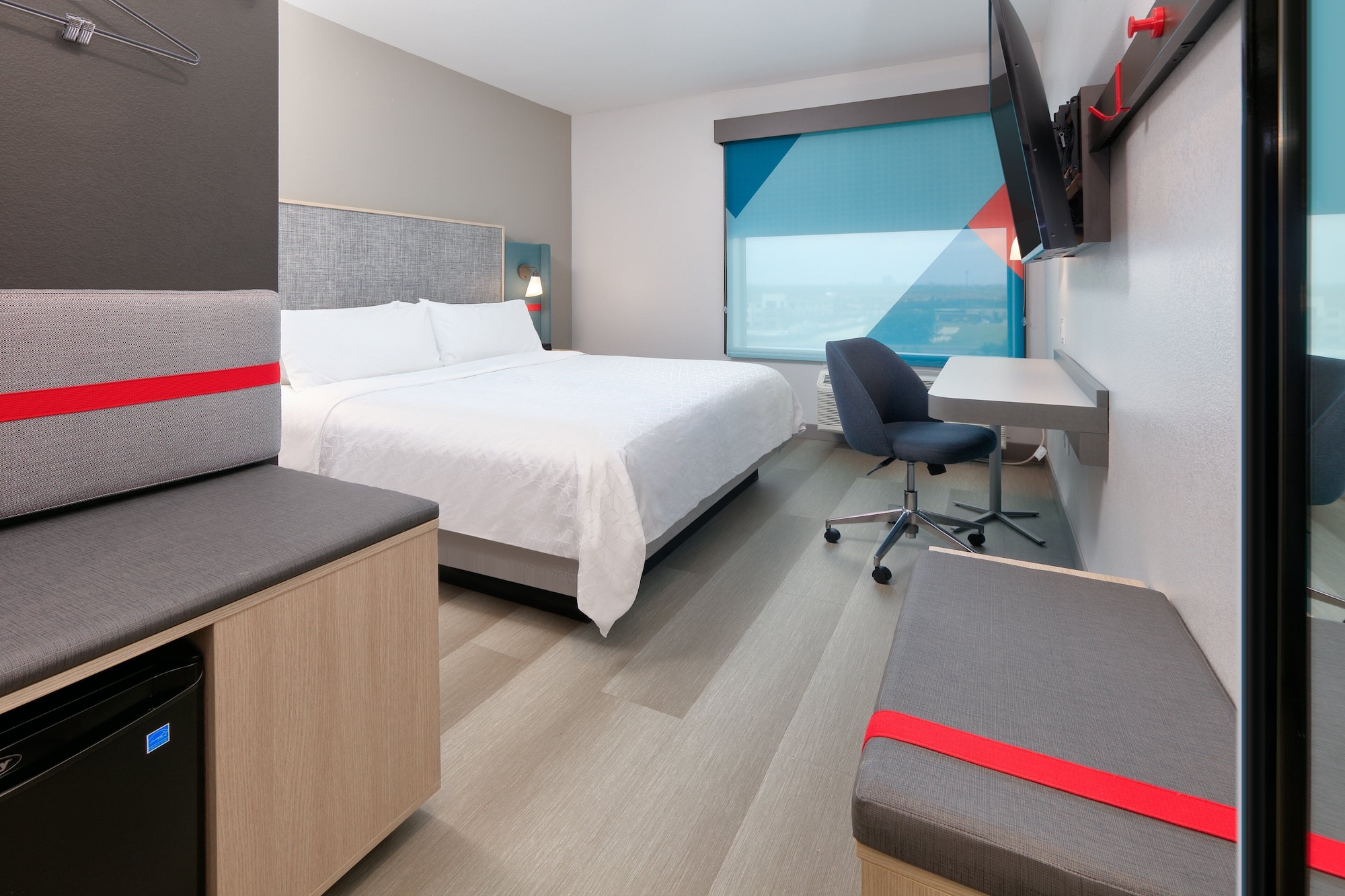 avid hotels austin tech ridge