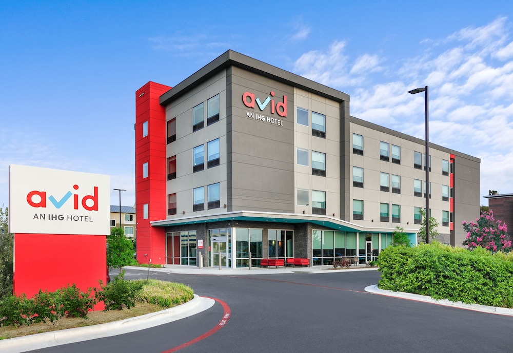 avid hotels austin tech ridge