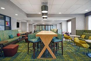 hampton inn las vegas strip south nv