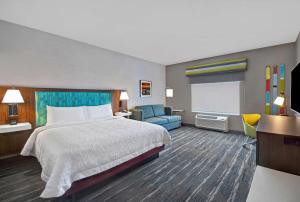 hampton inn las vegas strip south nv
