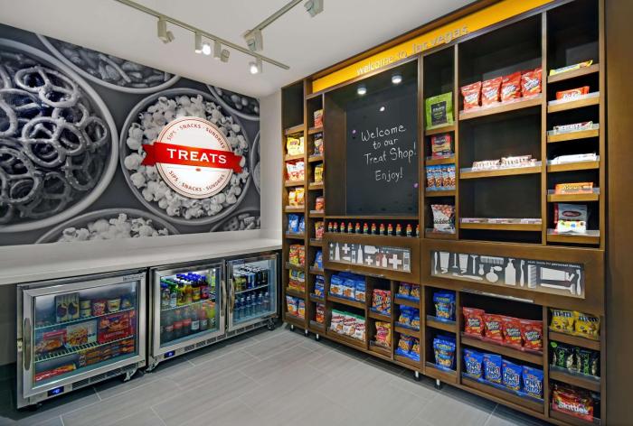 hampton inn las vegas strip south nv