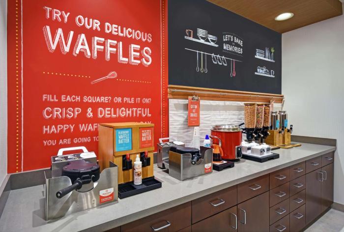 hampton inn las vegas strip south nv