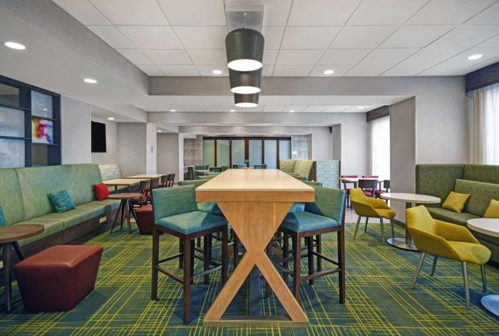 hampton inn las vegas strip south nv