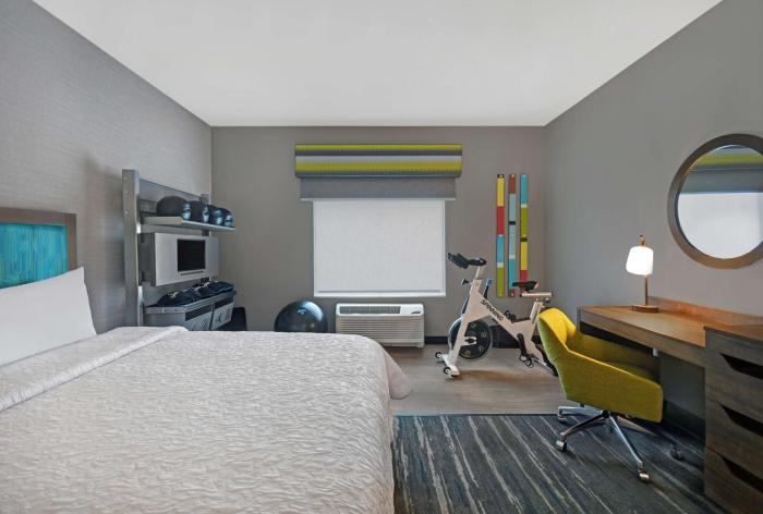 hampton inn las vegas strip south nv