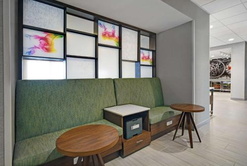 hampton inn las vegas strip south nv