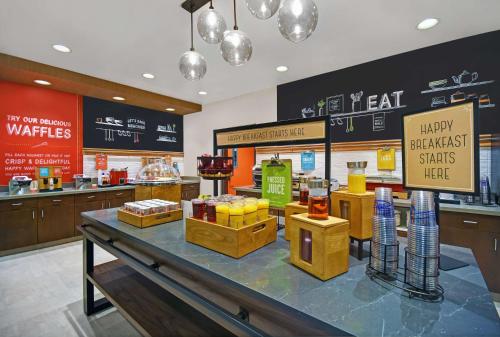 hampton inn las vegas strip south nv