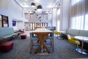 hampton inn and suites north attleboro