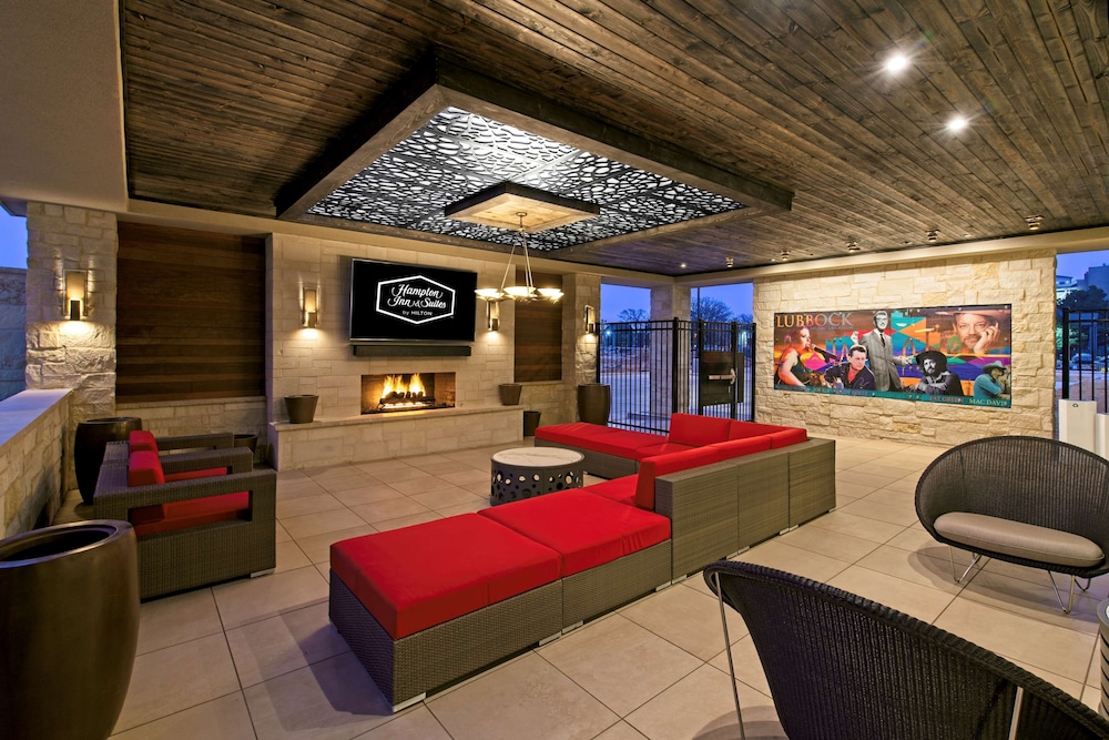 hampton inn and suites lubbock university