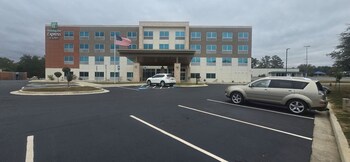 holiday inn express vidalia an ihg hotel