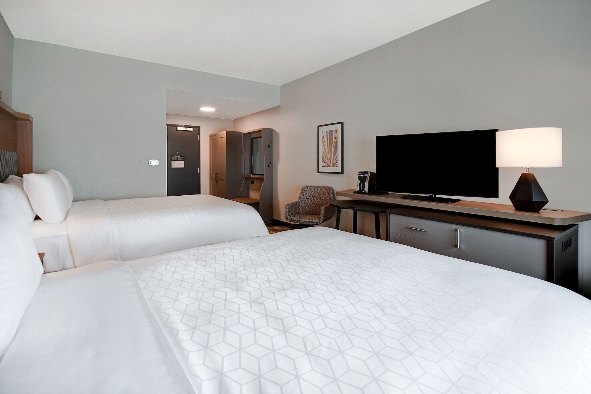 holiday inn erie an ihg hotel