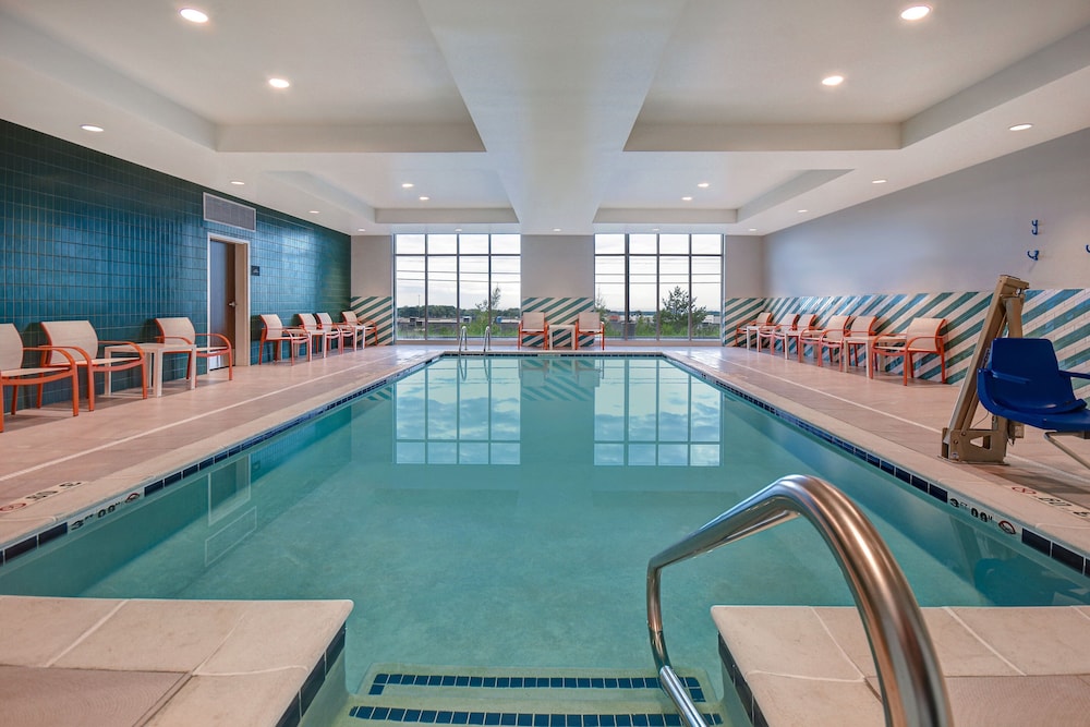holiday inn erie an ihg hotel