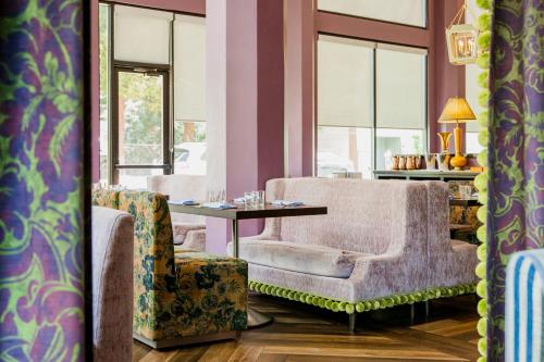 the exchange sacramento curio collection by hilton