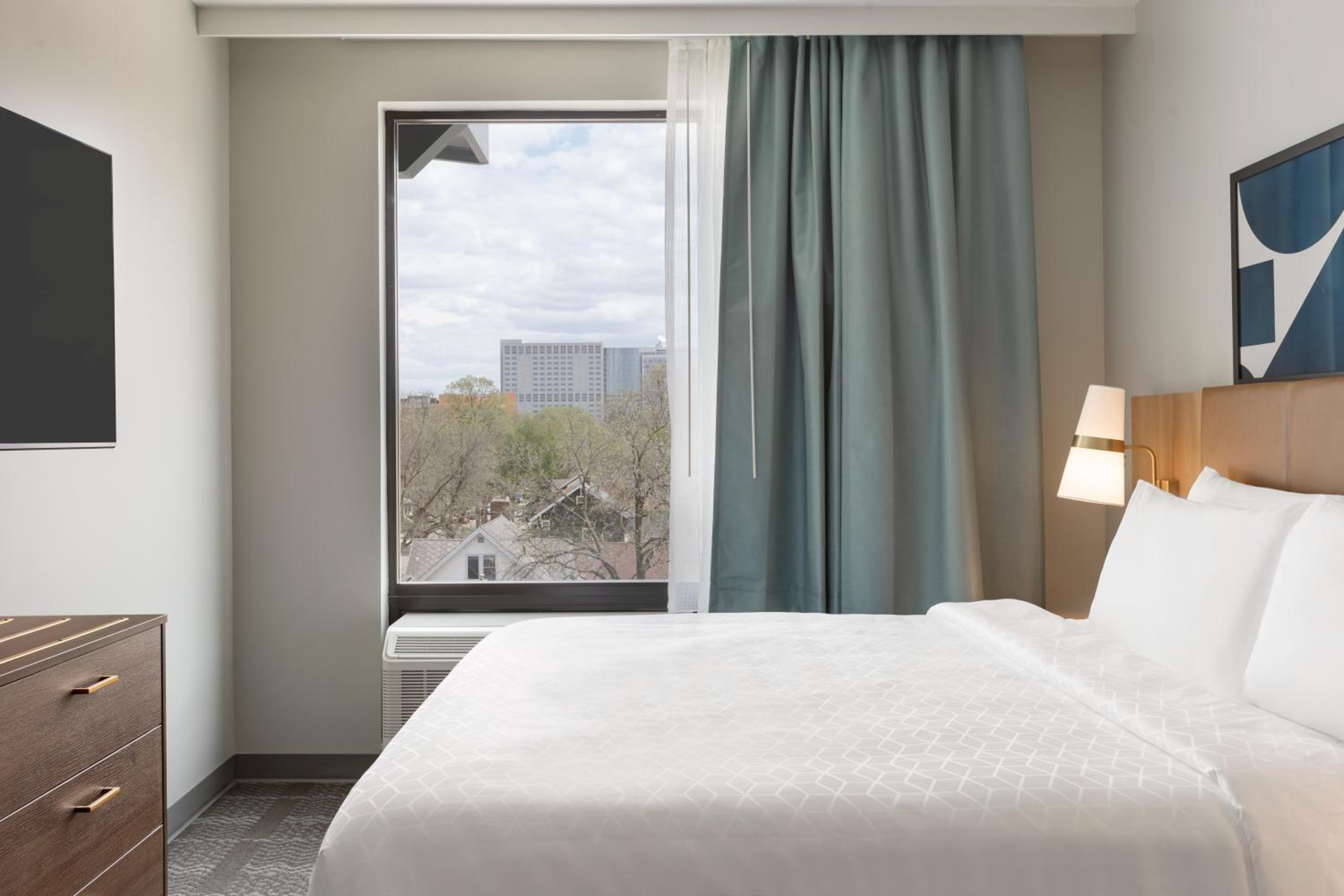 staybridge suites rochester mayo clinic area an ihg hotel