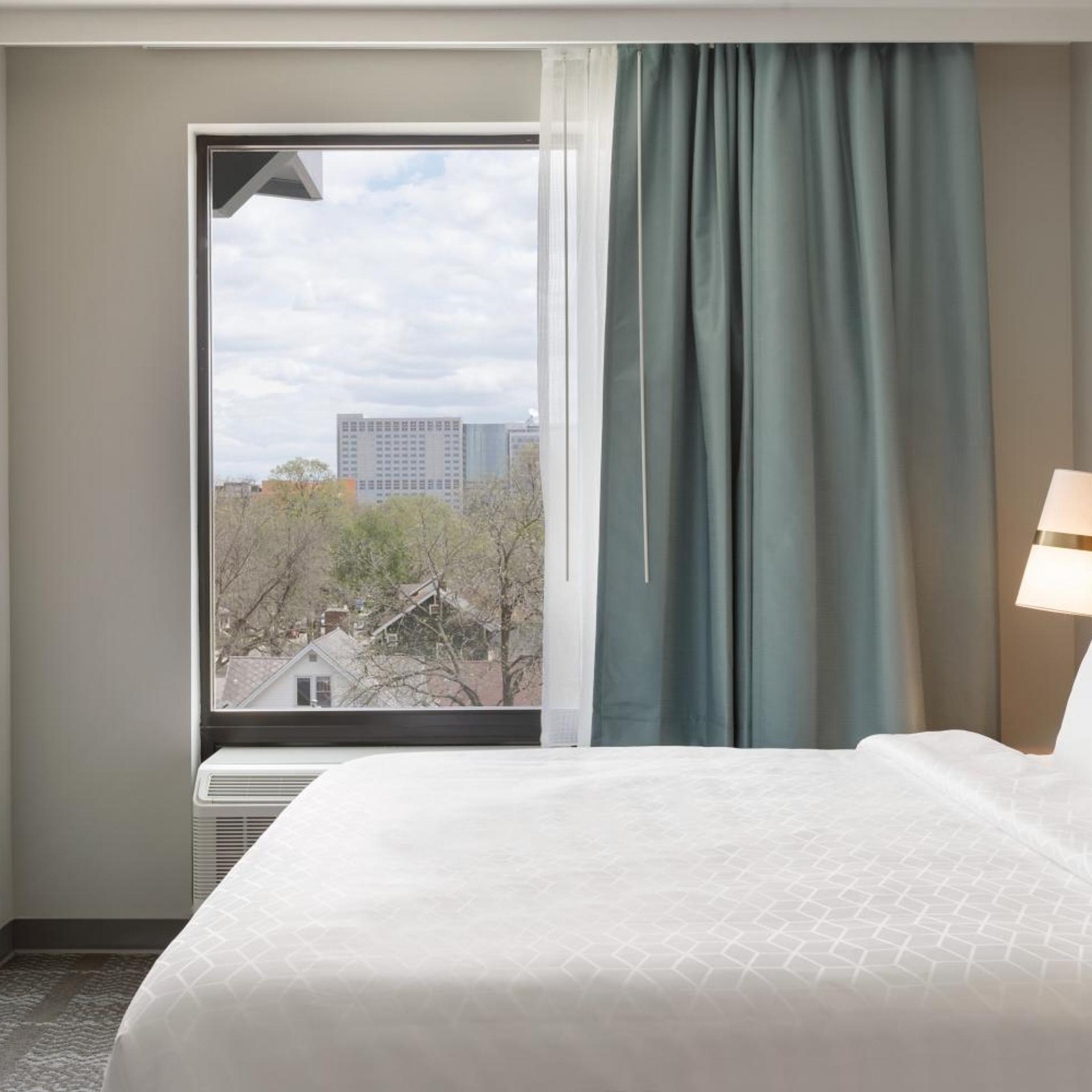 staybridge suites rochester mayo clinic area an ihg hotel