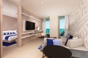 sls cancun hotel and spa