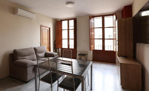 apartamentos reyes catolicos