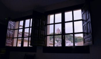 apartamentos reyes catolicos