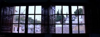 apartamentos reyes catolicos