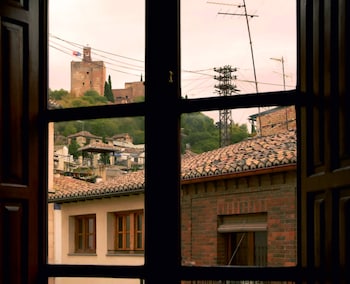 apartamentos reyes catolicos