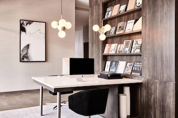 Ac Hotel By Marriott Columbus Downtown,Phenix City>>Columbus,2.5 star