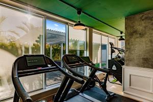 kompose boutique hotel