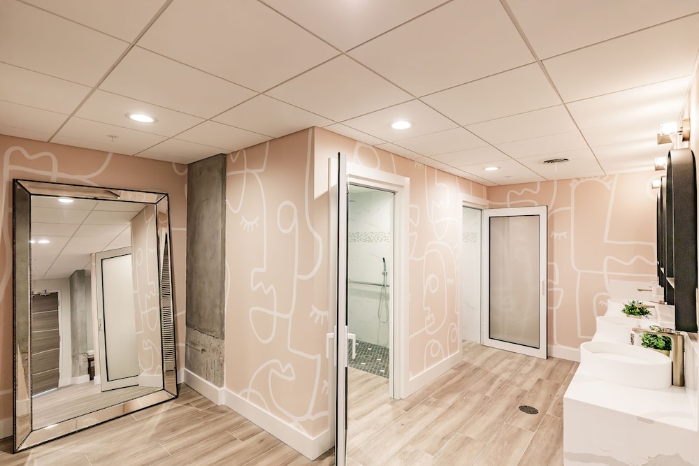 kompose boutique hotel