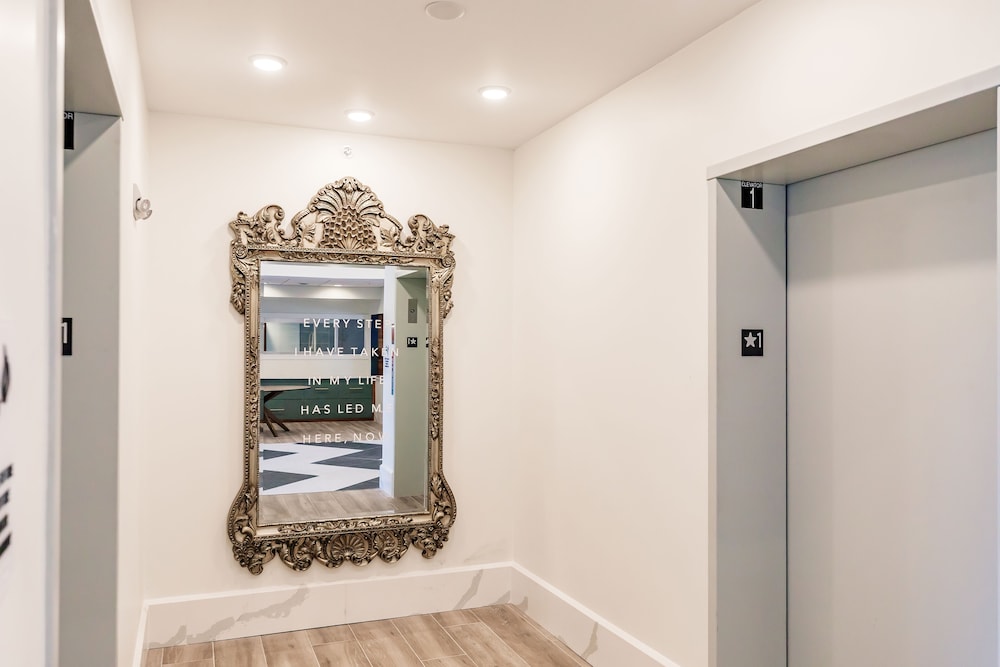 kompose boutique hotel