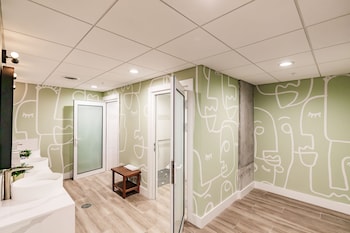 kompose boutique hotel