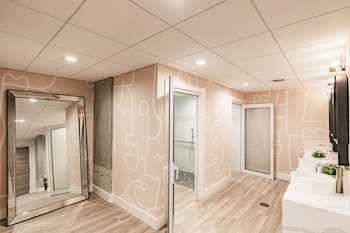 kompose boutique hotel