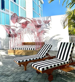 kompose boutique hotel