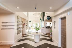 kompose boutique hotel