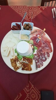 Casale Villa Raino,Near Gangi Castle,3 star