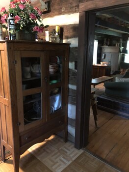 smokey mtn romantic handcrafted cabins