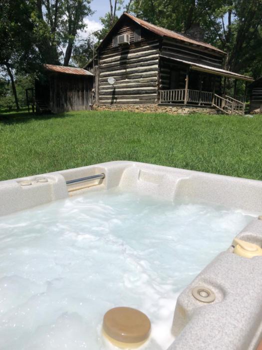 smokey mtn romantic handcrafted cabins