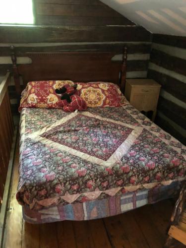 smokey mtn romantic handcrafted cabins