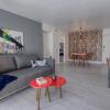 23 plams suites by rocketstay