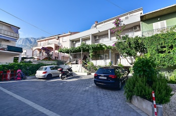 apartments bernarda