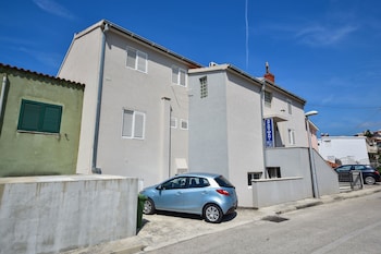 apartments bernarda