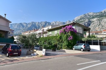 apartments bernarda