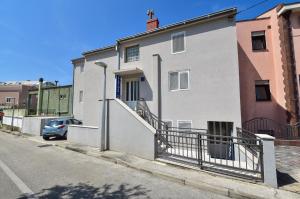 apartments bernarda