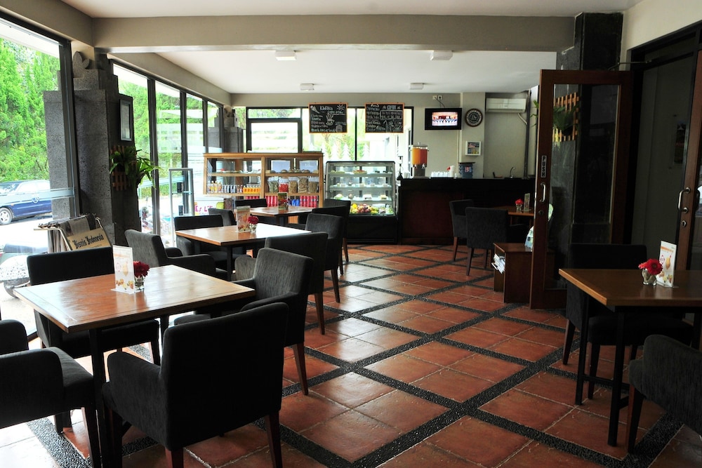 sari ater hotel and resort